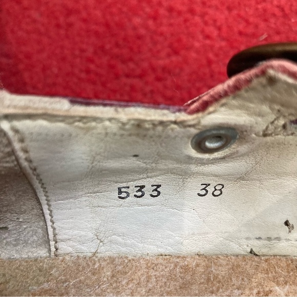 EL NATURALISTA Sz 38 T-Strap Low Heel Mary Jane Style Leather Almond Toe Shoes - Picture 10 of 10